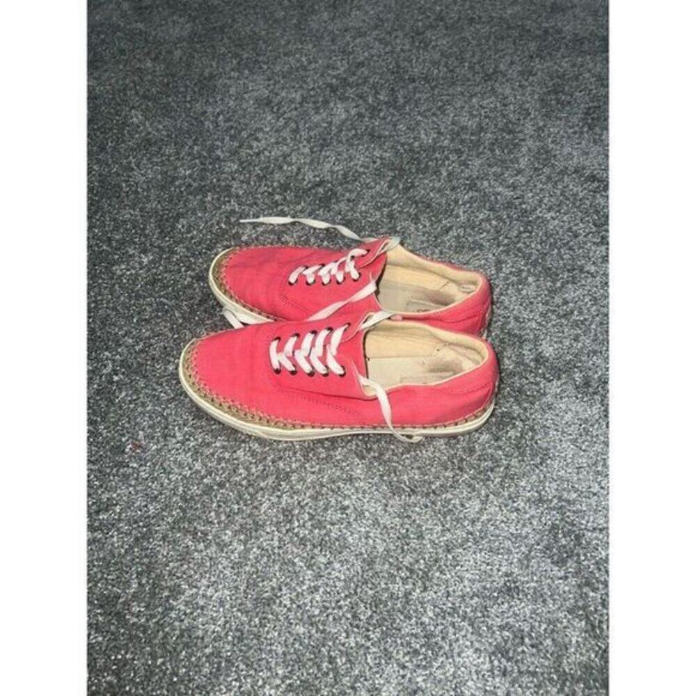 UGG Pure Eyan II Lace Up Shoes - 8.5 Ugg Canvas Sneakers